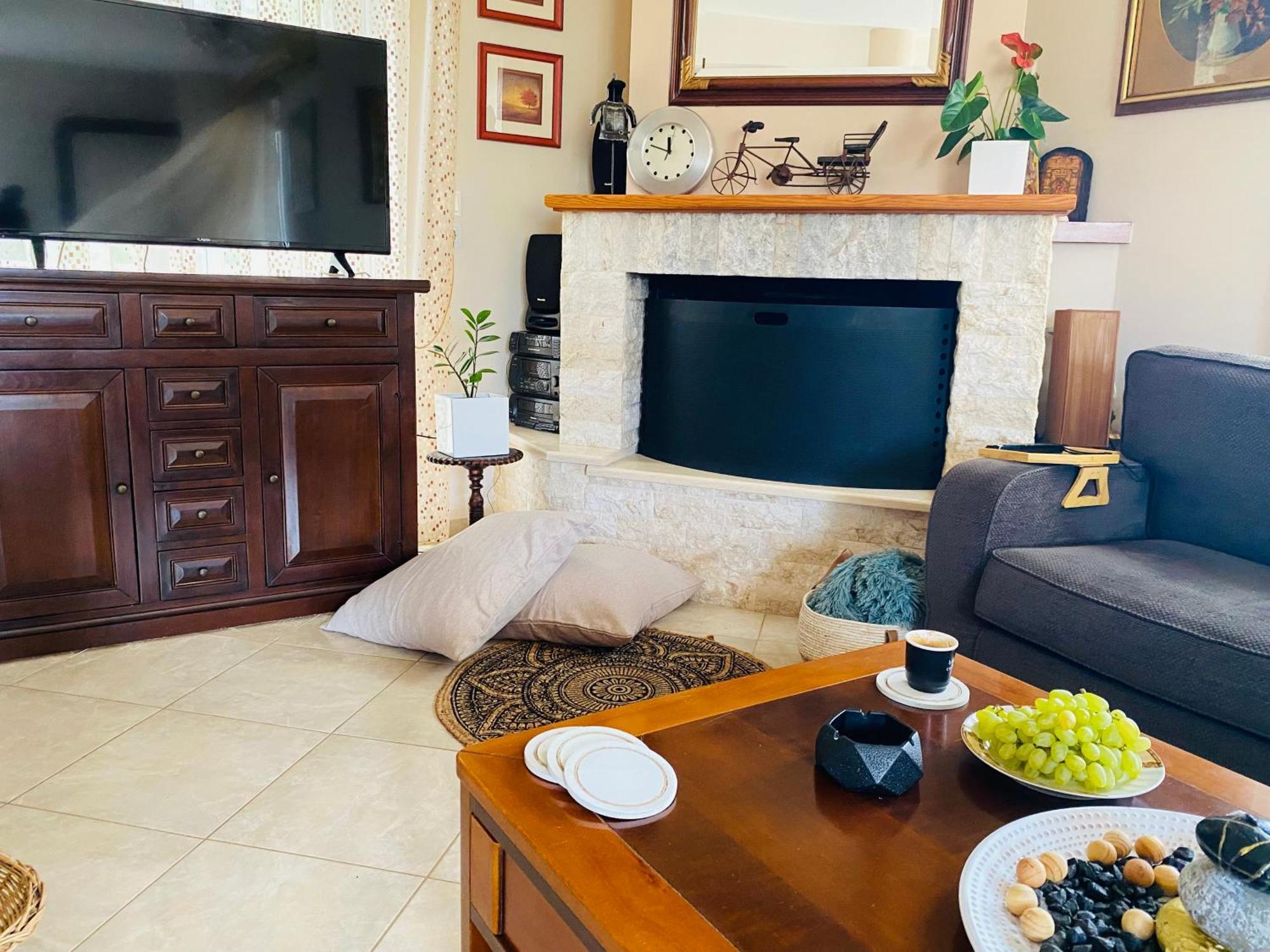 Homey Family Artaki Villa *